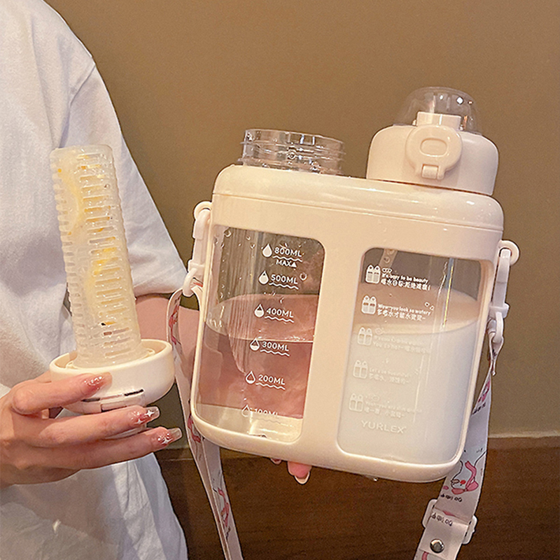 Simpatiche bottiglie d'acqua i - Water Purification Straw recensione e prezzo